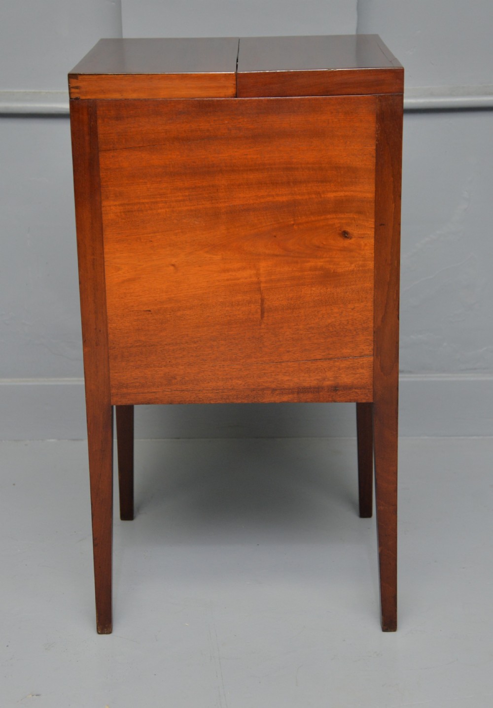 Georgian Mahogany Wash-Stand Bedside Cabinet View XII