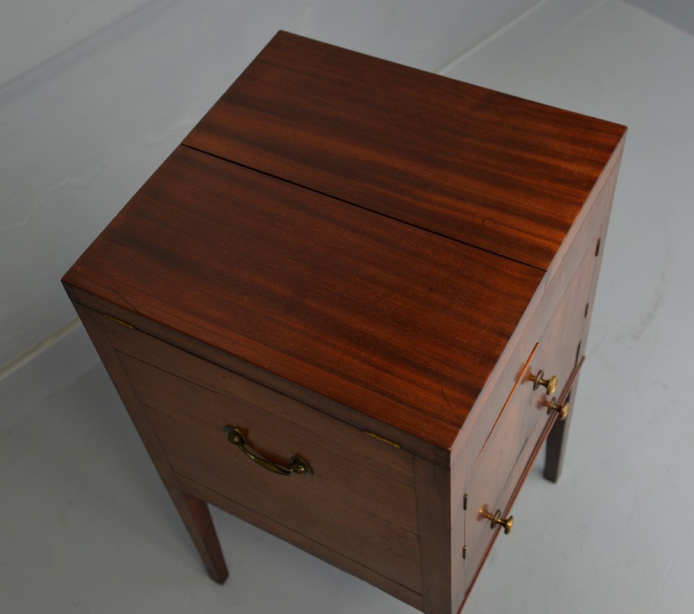 Georgian Mahogany Wash-Stand Bedside Cabinet View XVII