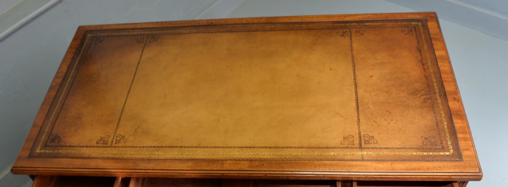 Victorian Mahogany Leather Top Pedestal Desk View X