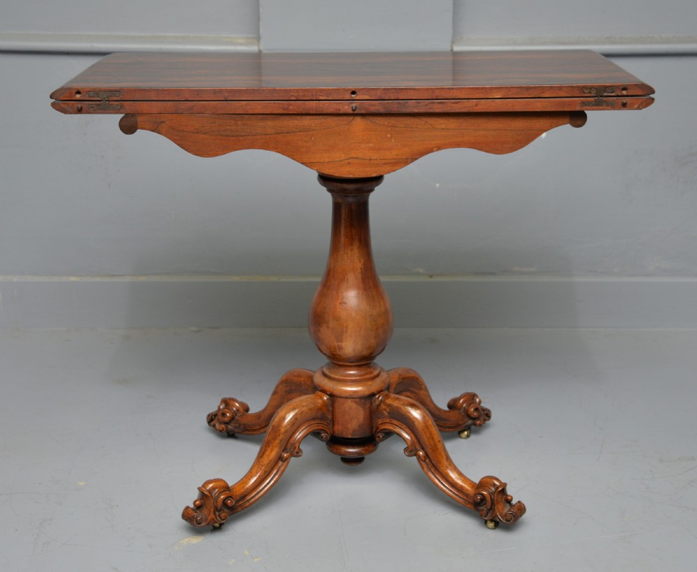 Early Victorian Rosewood And Walnut Tea / Side Table View XI