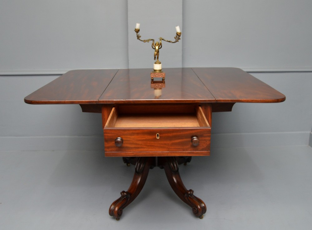 Superb William IV Solid Mahogany Dining Table Seats Four View IV
