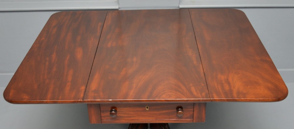 Superb William IV Solid Mahogany Dining Table Seats Four View IX