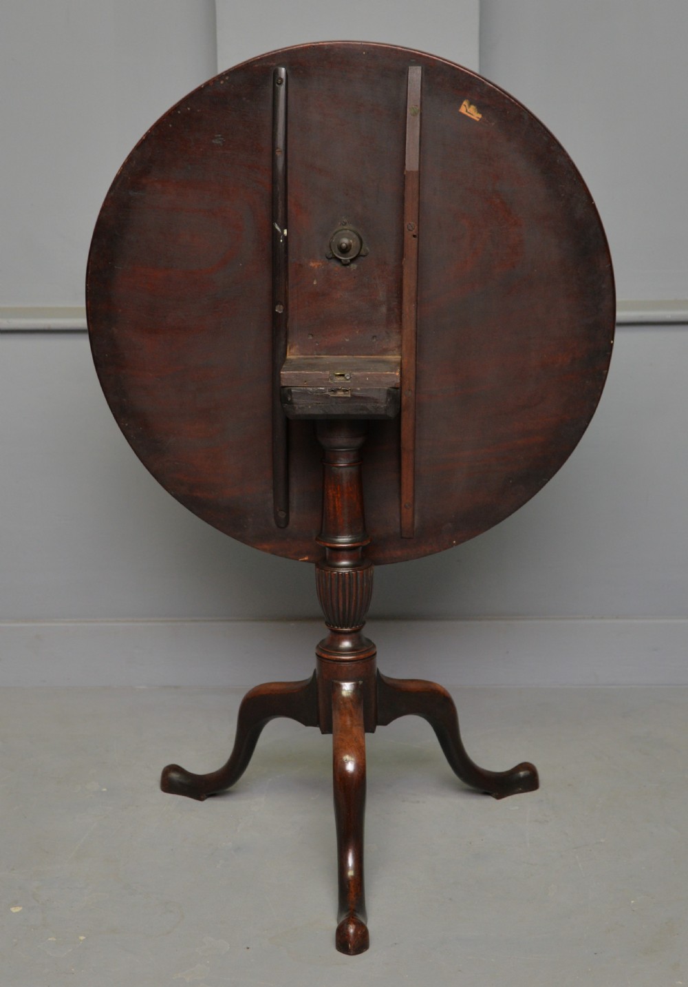 Georgian 18th Century Mahogany Tilt Top Side Occasional Table View XVI