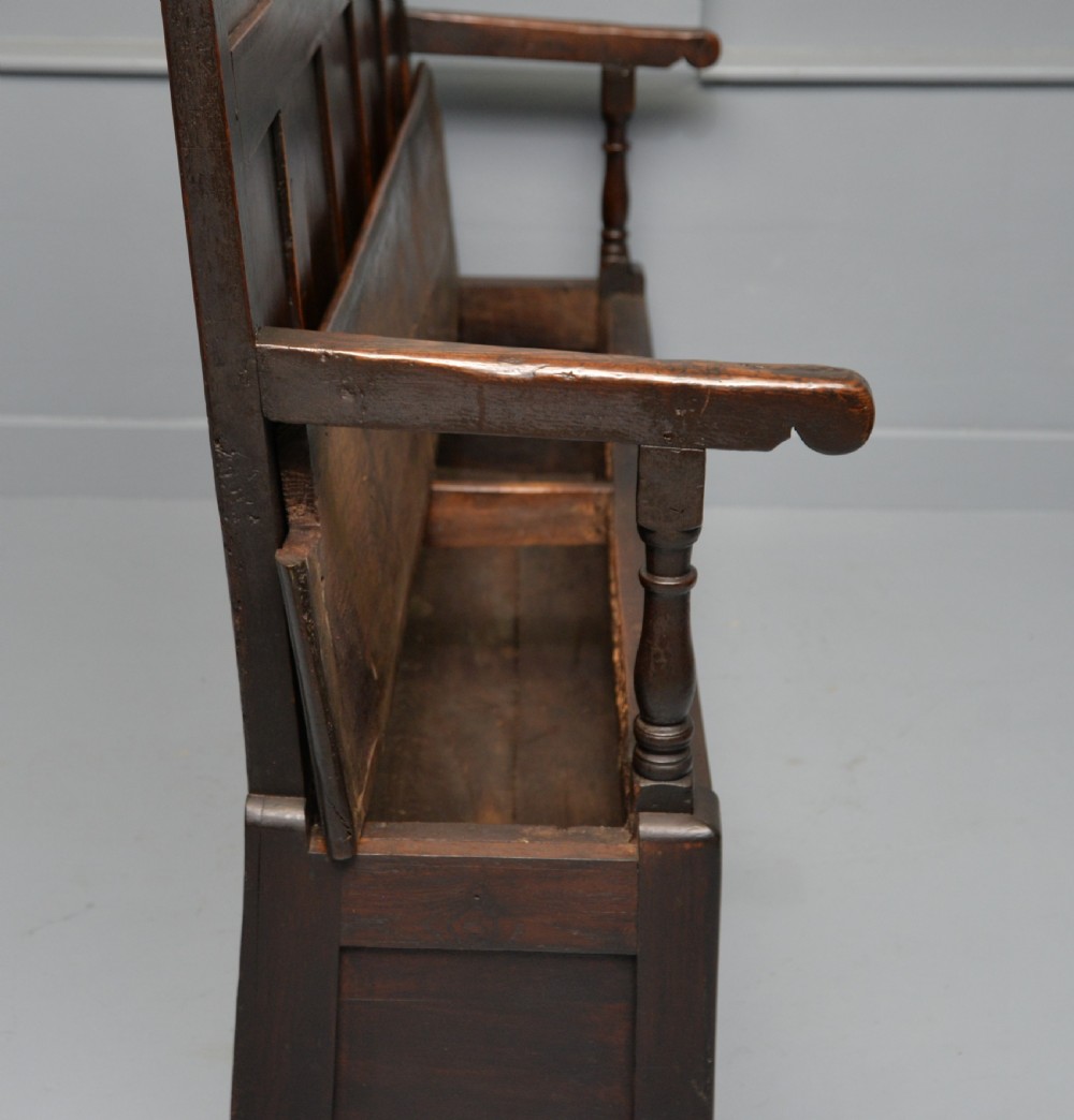 18th Century Georgian Oak Box Settle View XII