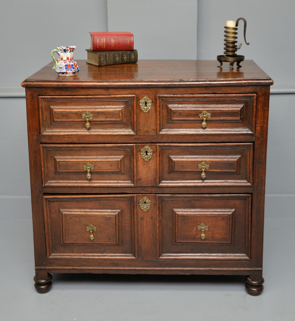 William and Mary Late 17th Century Oak Chest Of Drawers