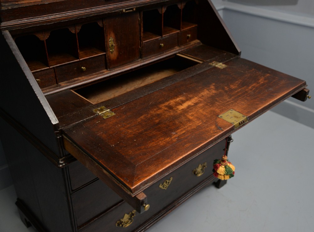 Early 18th Century Solid Oak Bureau Bookcase Cabinet View XIII