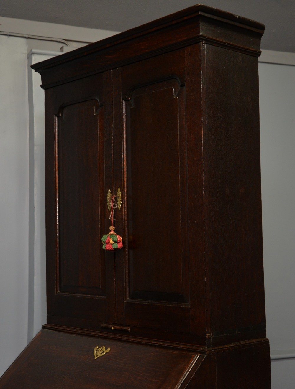 Early 18th Century Solid Oak Bureau Bookcase Cabinet View XVIII