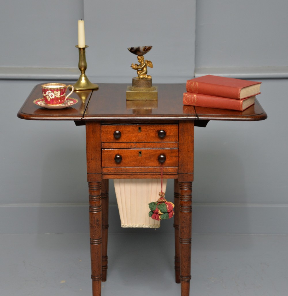 Elegant Regency Mahogany Pembroke Work Sewing Side Lamp Table View II