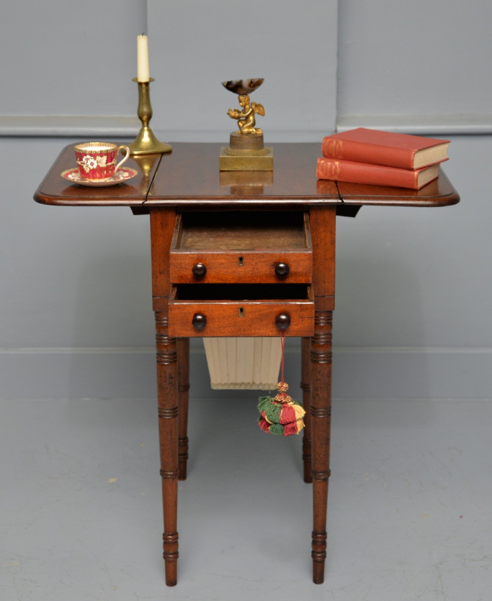 Elegant Regency Mahogany Pembroke Work Sewing Side Lamp Table View III