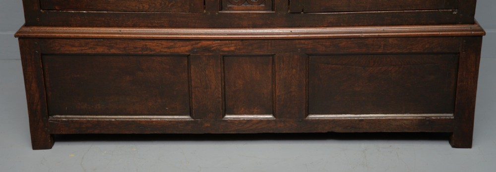 Charming 17th Century Oak Two Part Livery Cupboard / Wardrobe View VI