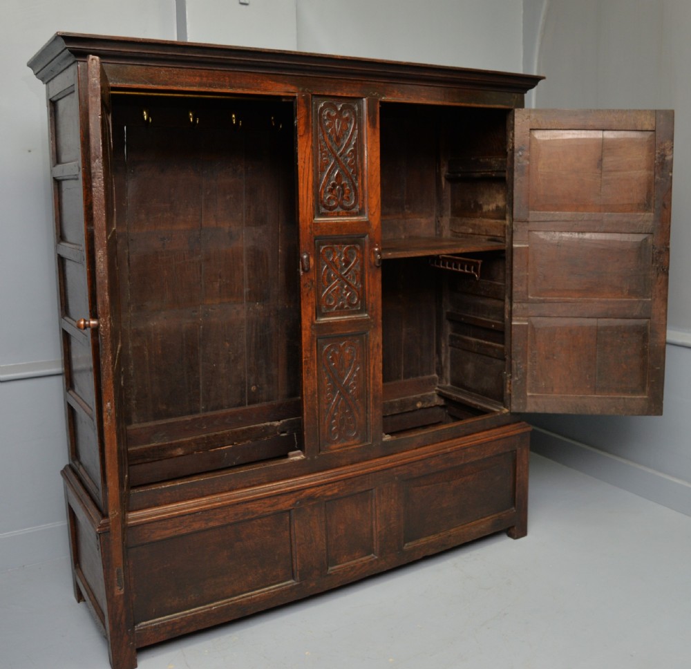 Charming 17th Century Oak Two Part Livery Cupboard / Wardrobe View XII
