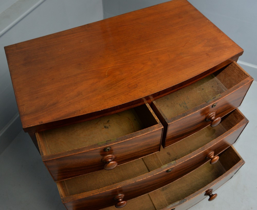 Late Georgian Flame Mahogany Small Bow-Front Chest Of Drawers View XII