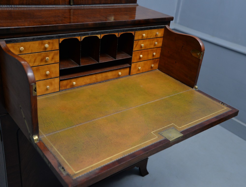 Small and Elegant Regency Mahogany Secretaire Bookcase Cabinet  View XXIV