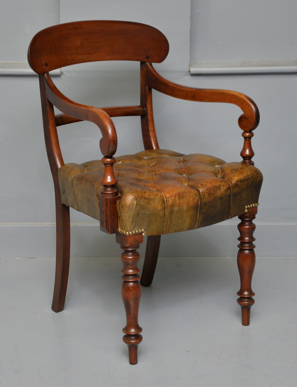 Handsome Mid 19th Century Mahogany & Buttoned Leather Desk Chair View II