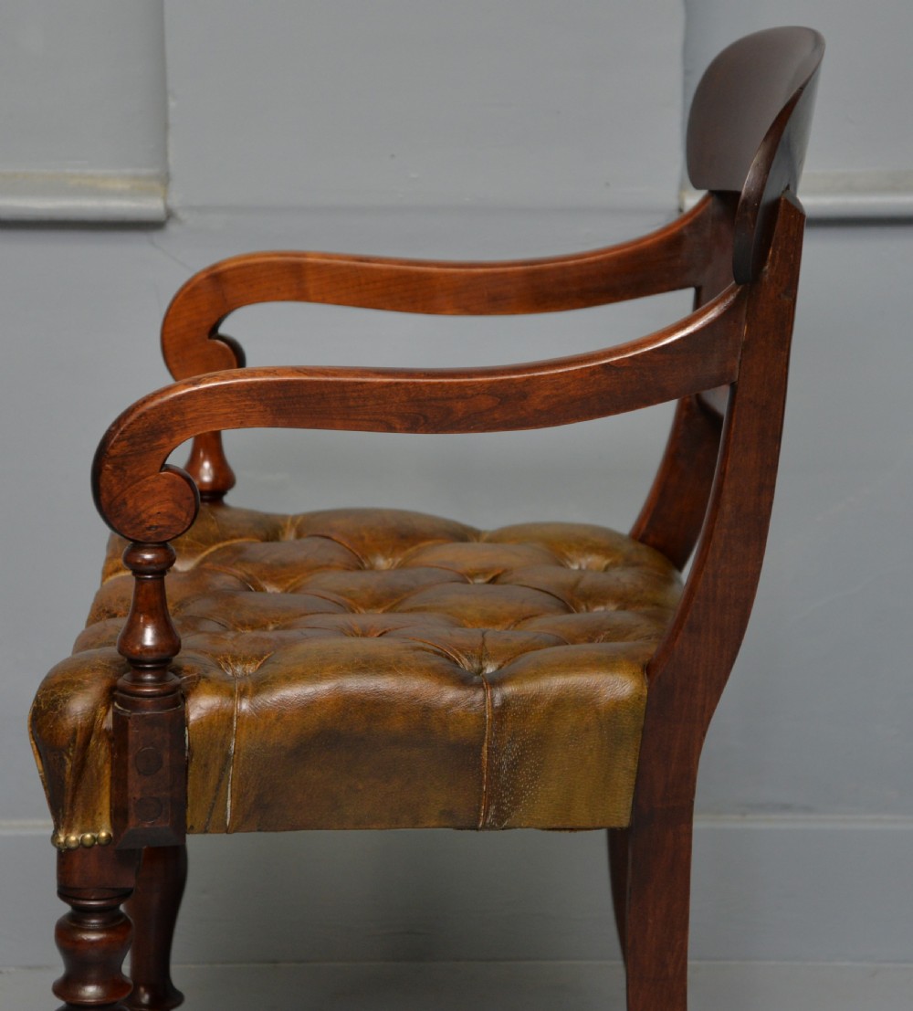 Handsome Mid 19th Century Mahogany & Buttoned Leather Desk Chair View XIV