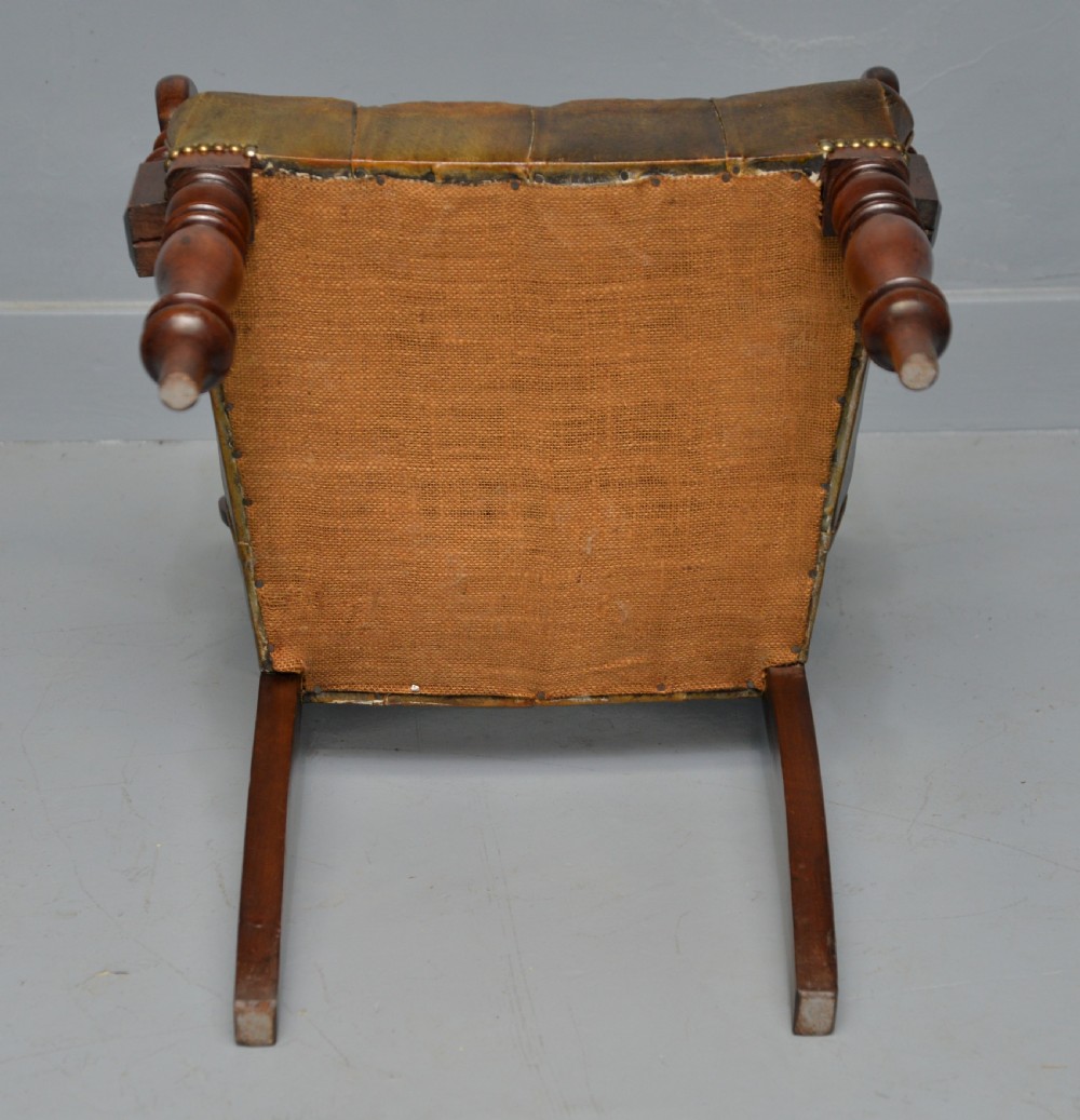 Handsome Mid 19th Century Mahogany & Buttoned Leather Desk Chair View XV