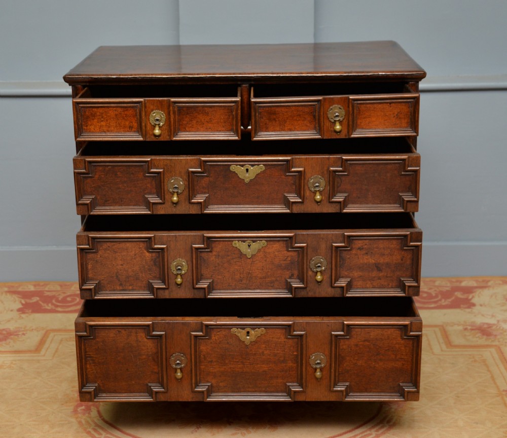 William and Mary Oak Chest Of Drawers View VI