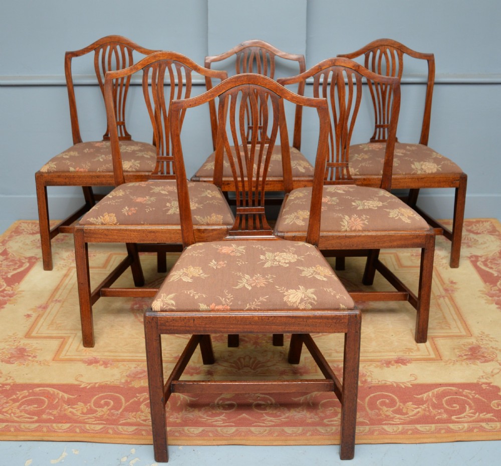 Set Of Six 18th Century Georgian Hepplewhite Mahogany Dining Chairs