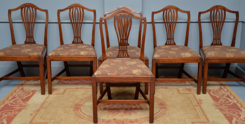 Set Of Six 18th Century Georgian Hepplewhite Mahogany Dining Chairs View IV