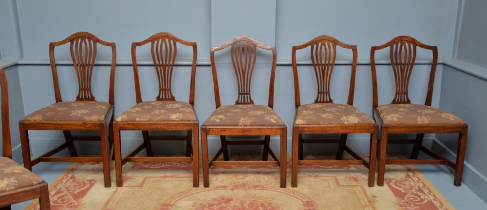Set Of Six 18th Century Georgian Hepplewhite Mahogany Dining Chairs View VI