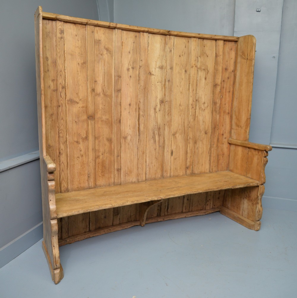 Charming 19th Century Stripped Pine Settle View XIX