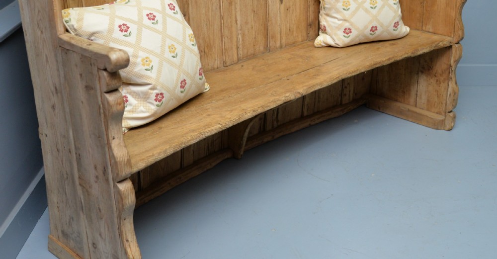 Charming 19th Century Stripped Pine Settle View XXIII