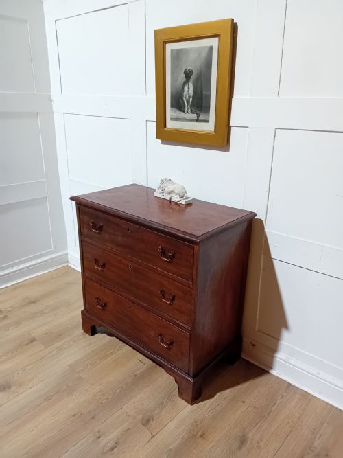 ANTIQUE GEORGE III MAHOGANY CHEST OF DRAWERS C17801800 - ADDITIONAL PHOTO 1