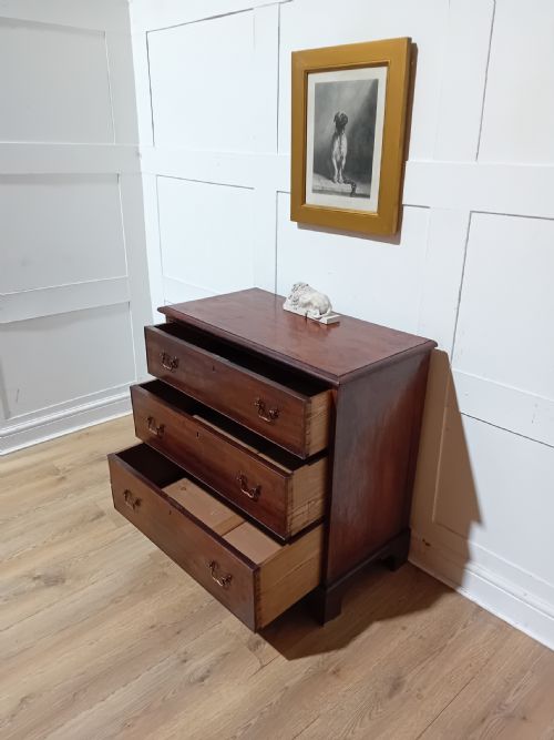 ANTIQUE GEORGE III MAHOGANY CHEST OF DRAWERS C17801800 - ADDITIONAL PHOTO 5