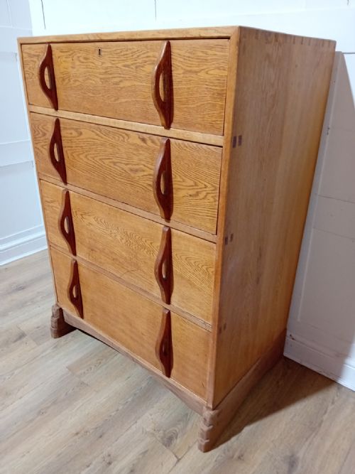PETER WAALS COTSWOLD SCHOOL OAK CHEST OF DRAWERS - ADDITIONAL PHOTO 13