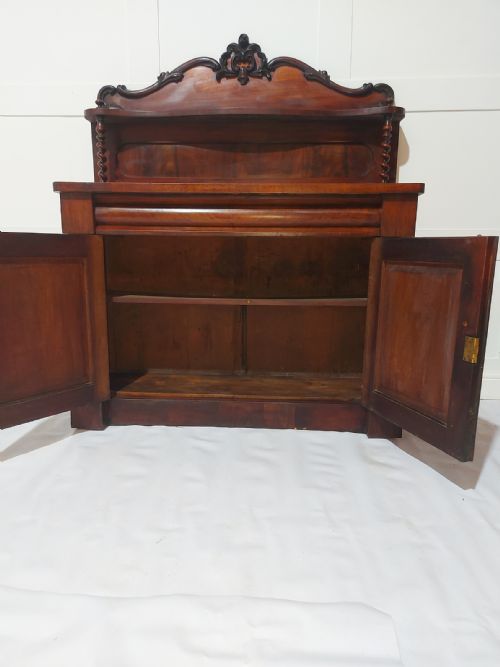 ANTIQUE VICTORIAN MAHOGANY CURL CHIFFIONIER C18801900 - ADDITIONAL PHOTO 7