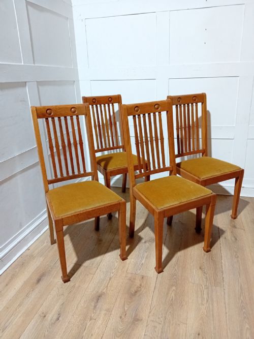 SHAPLAND AND PETTER ARTS CRAFTS OAK SET OF 4 CHAIRS C1900 - ADDITIONAL PHOTO 1