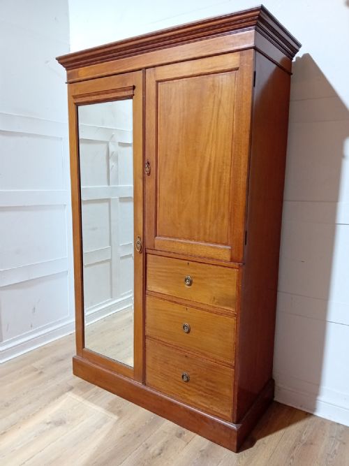 JAS SCHOOLBRED SUPERIOR QUALITY MAHOGANY WARDROBE C1895 - ADDITIONAL PHOTO 1