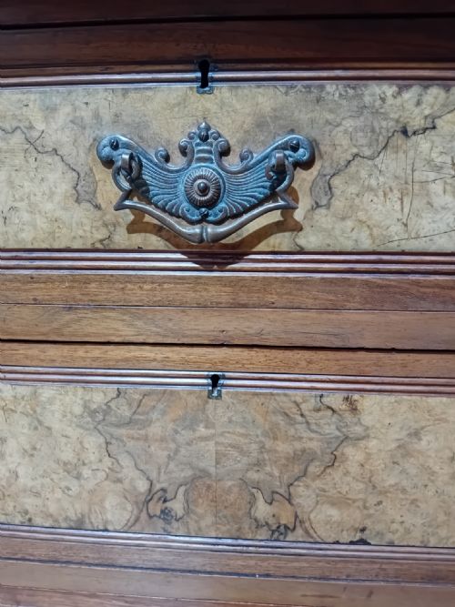 ANTIQUE VICTORIAN WALNUT CHEST OF DRAWERS C18585 - ADDITIONAL PHOTO 3