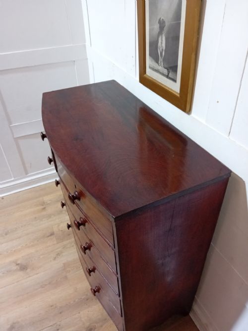 ANTIQUE GEORGIAN MAHOGANY BOW FRONT CHEST OF DRAWERS C182030 - ADDITIONAL PHOTO 6