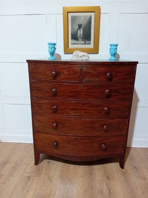 ANTIQUE GEORGIAN MAHOGANY BOW FRONT CHEST OF DRAWERS C182030 - ADDITIONAL PHOTO 9