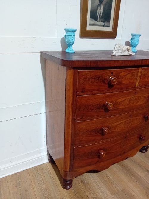 ANTIQUE VICTORIAN MAHOGANY BOW FRONT CHEST OF DRAWERS C187090 - ADDITIONAL PHOTO 7