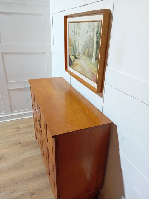 ANTIQUE COTSWOLD SCHOOL OAK SIDEBOARD BY ARTHUR BASIL REYNOLDS - ADDITIONAL PHOTO 8