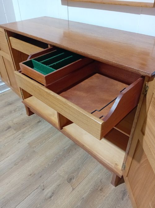 ANTIQUE COTSWOLD SCHOOL OAK SIDEBOARD BY ARTHUR BASIL REYNOLDS - ADDITIONAL PHOTO 13