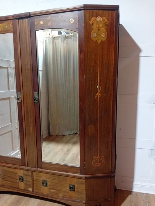 GLASGOW SCHOOL WYLIE LOCHHEAD OF GLASGOW WARDROBE DESIGNED BY E A TAYLOR RARE ARTS CRAFTS WARDROBE - ADDITIONAL PHOTO 8