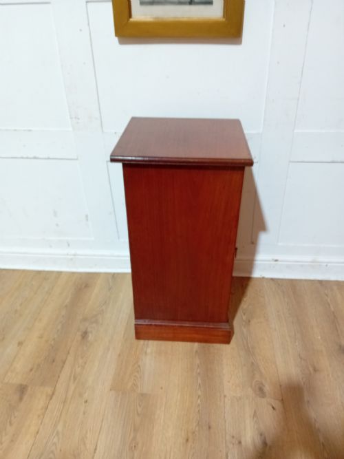 HOWARD SONS MAHOGANY POT CUPBOARD - ADDITIONAL PHOTO 10