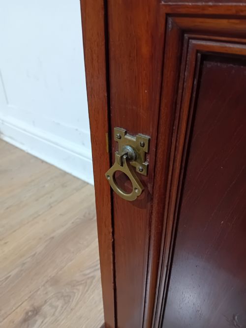 HOWARD SONS MAHOGANY POT CUPBOARD - ADDITIONAL PHOTO 13