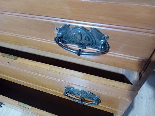ANTIQUE VICTORIAN SATINWOOD CHEST OF DRAWERS C18801900 - ADDITIONAL PHOTO 8