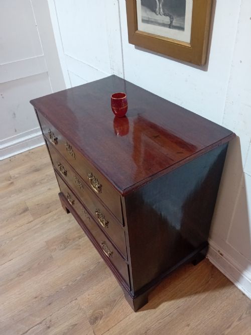 ANTIQUE GEORGE III CURL MAHOGANY CHEST OF DRAWERS C177090 - ADDITIONAL PHOTO 7