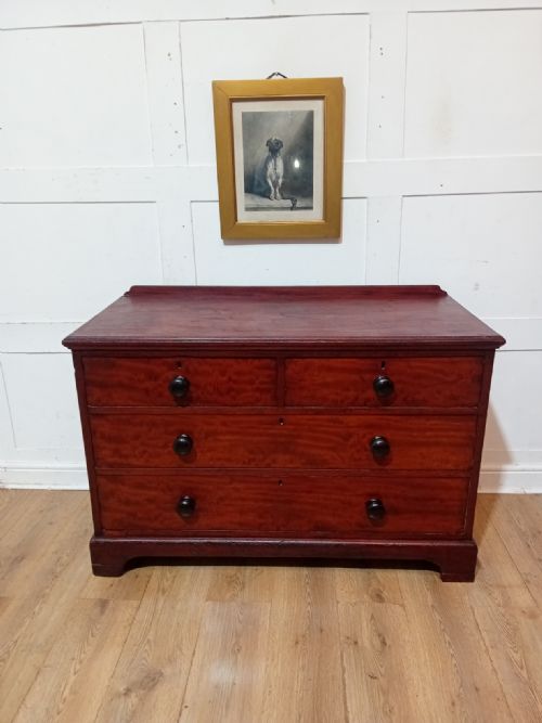 ANTIQUE VICTORIAN MAHOGANY CHEST OF DRAWERS C18801900
