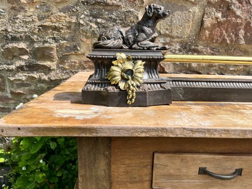 FRENCH BRASS CAST IRON FENDER - ADDITIONAL PHOTO 3