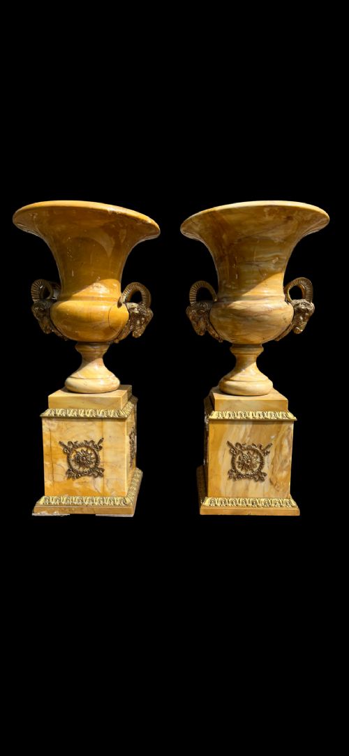 PAIR OF ITALIAN SIENNA MARBLE AND BRASS DECORATIVE VASES - ADDITIONAL PHOTO 1