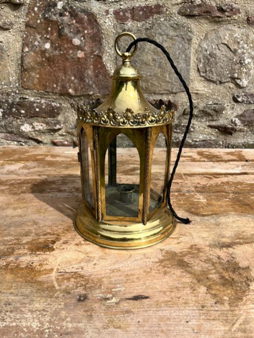 ELECTRIFIED BRASS SIDE LANTERN - ADDITIONAL PHOTO 2
