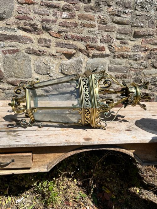 LARGE BRASS LANTERN WITH DOOR - ADDITIONAL PHOTO 2