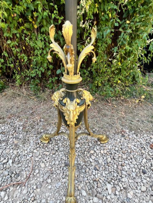 VICTORIAN FLOOR LAMP - ADDITIONAL PHOTO 3