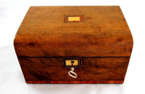 Table Box Figured